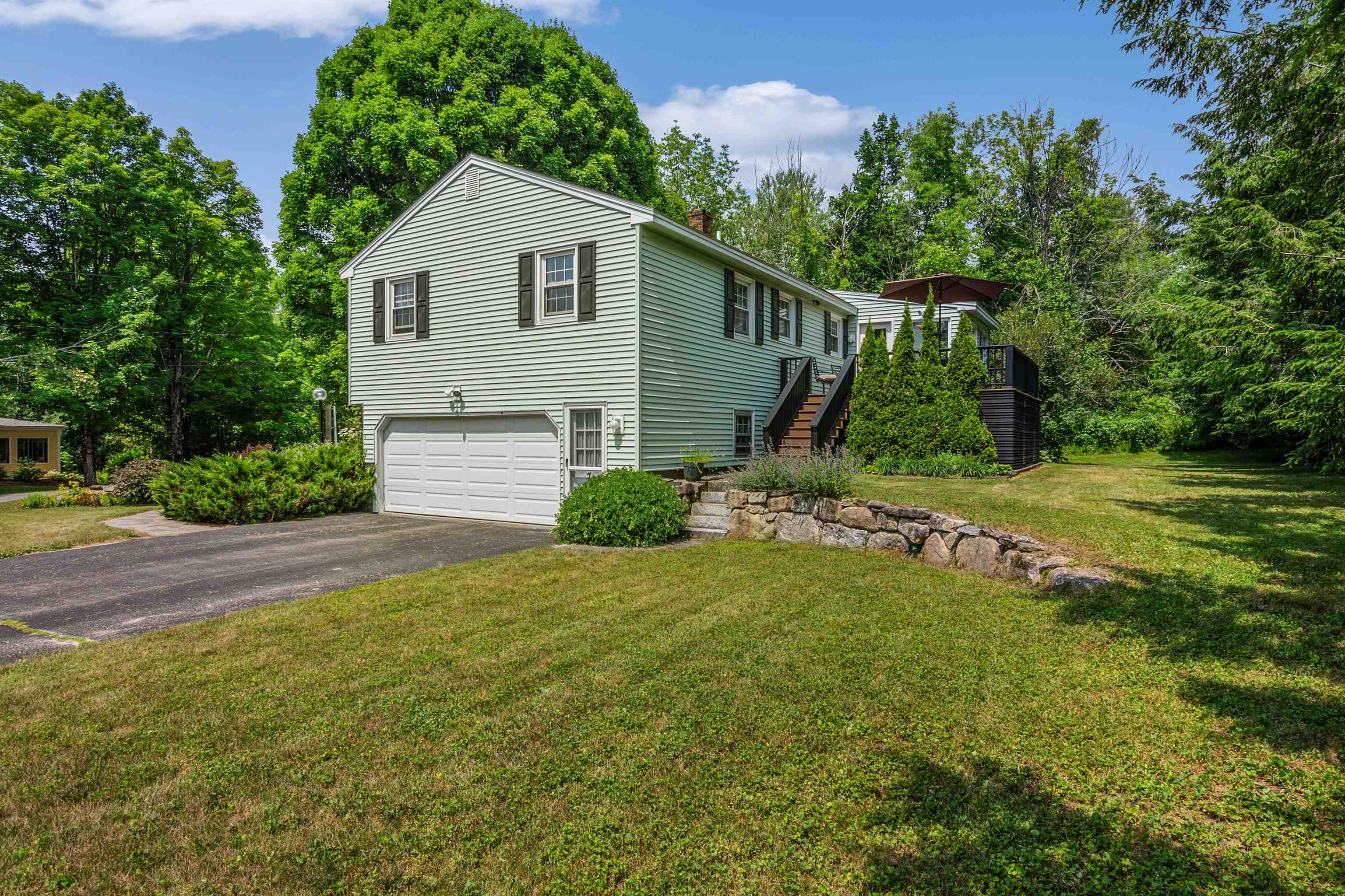 7 Prescott Lane