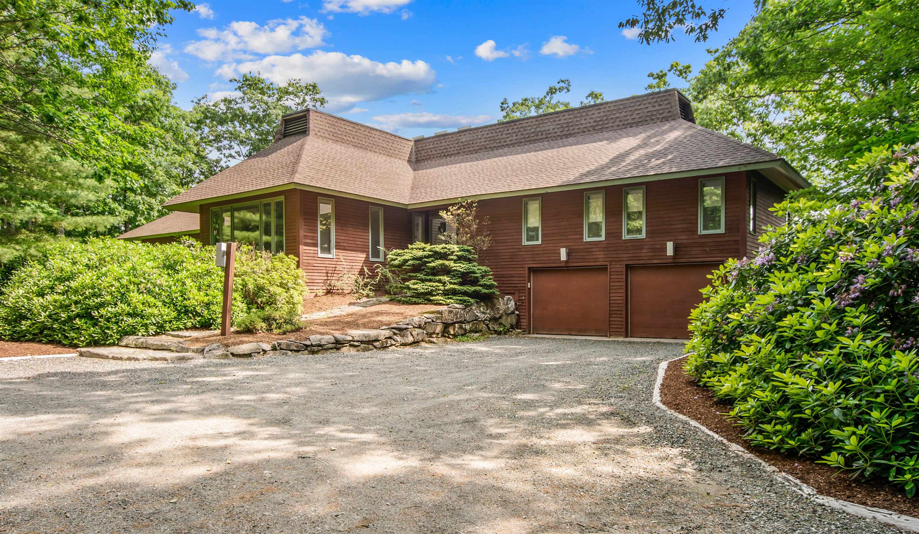 89 Oakledge Road