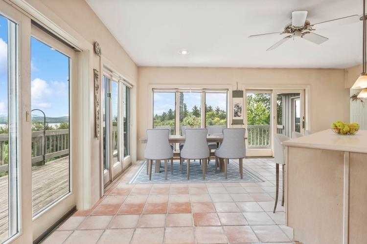 156 Browns Hill Road