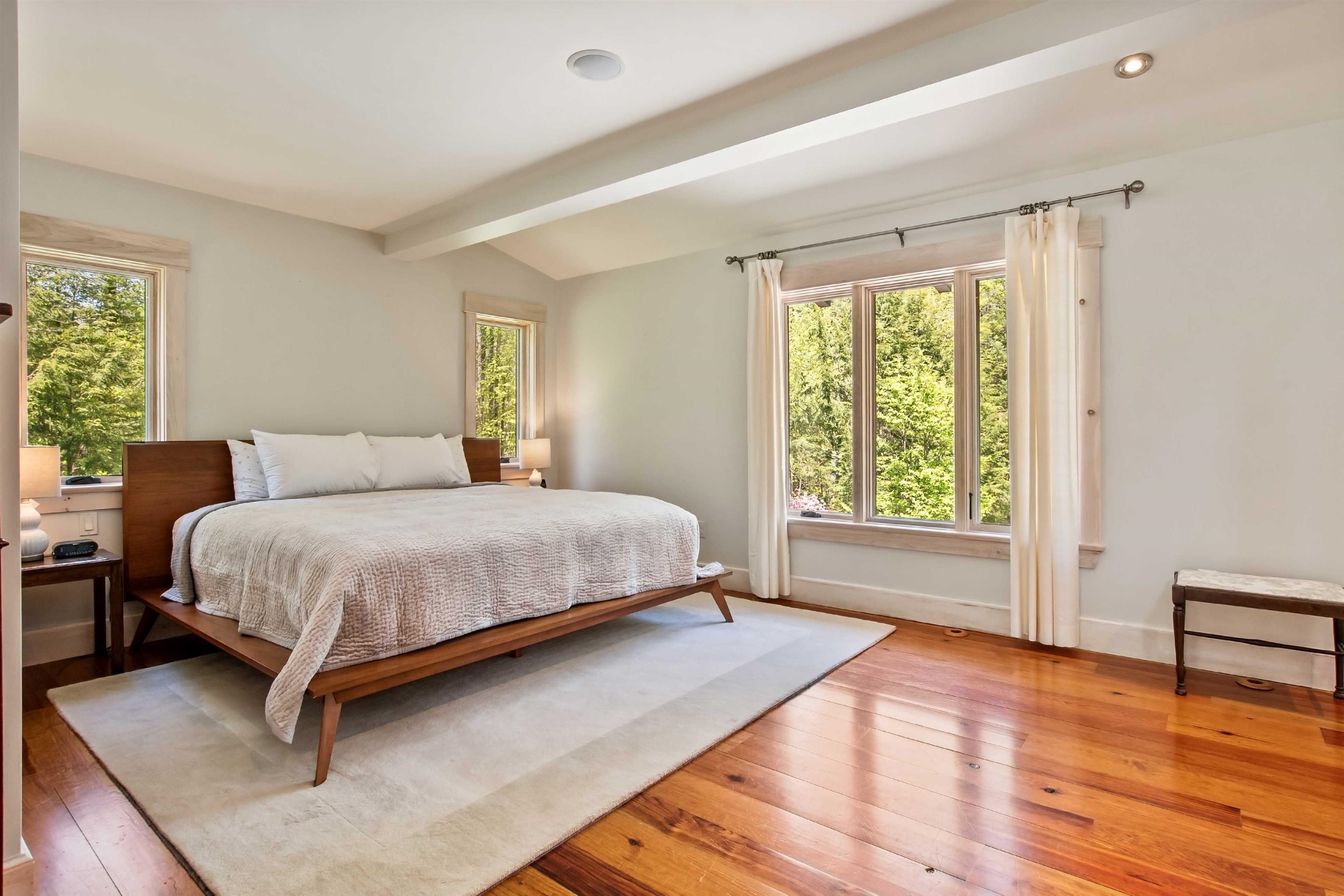87 Deerpath Road