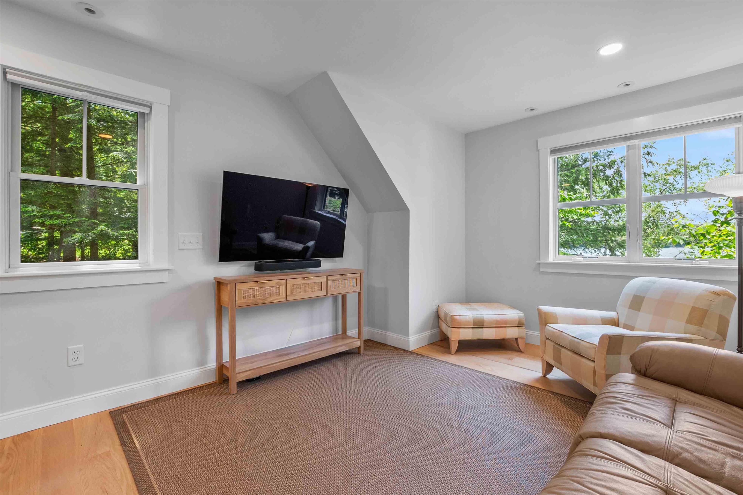 184 Bowles Road