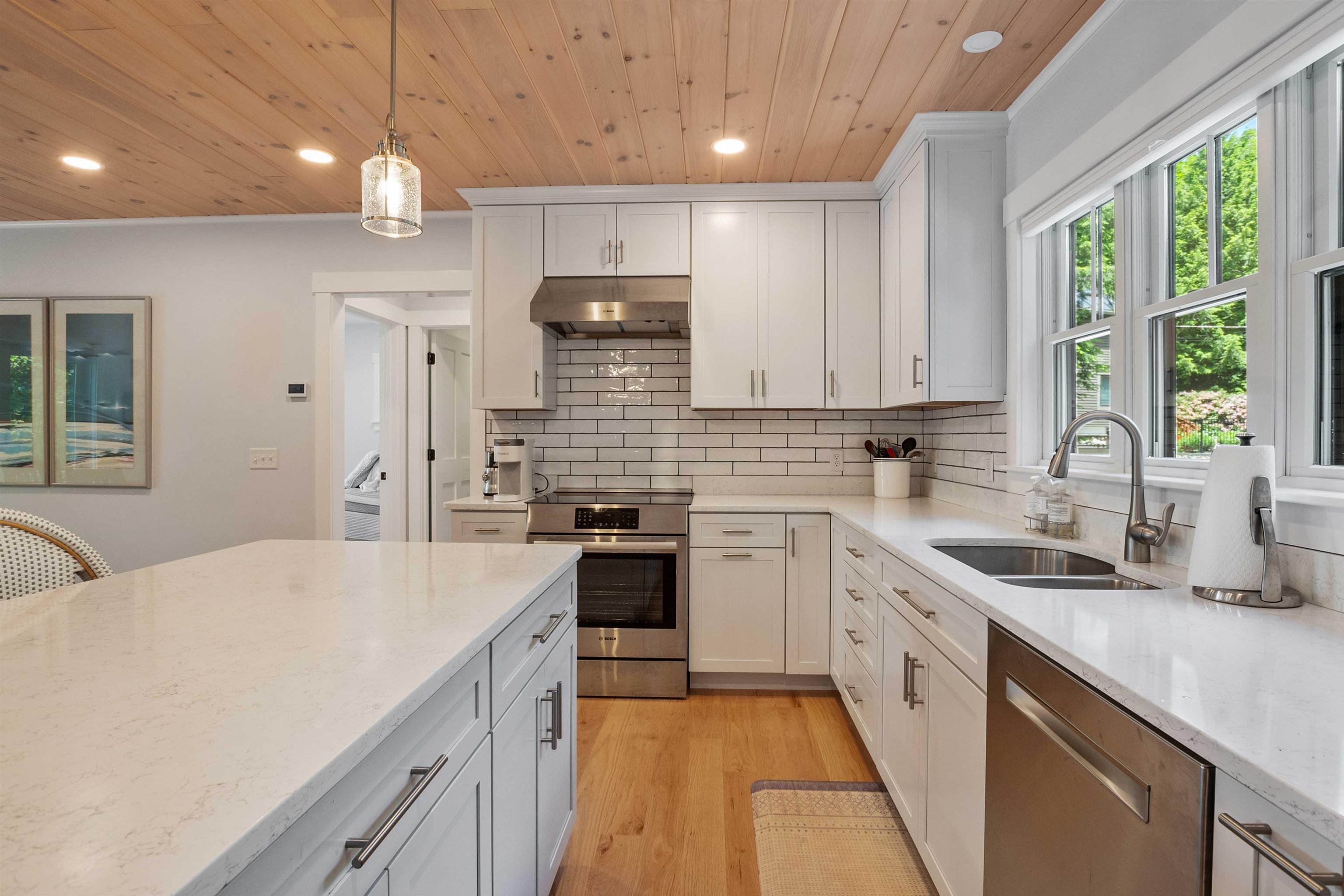 184 Bowles Road