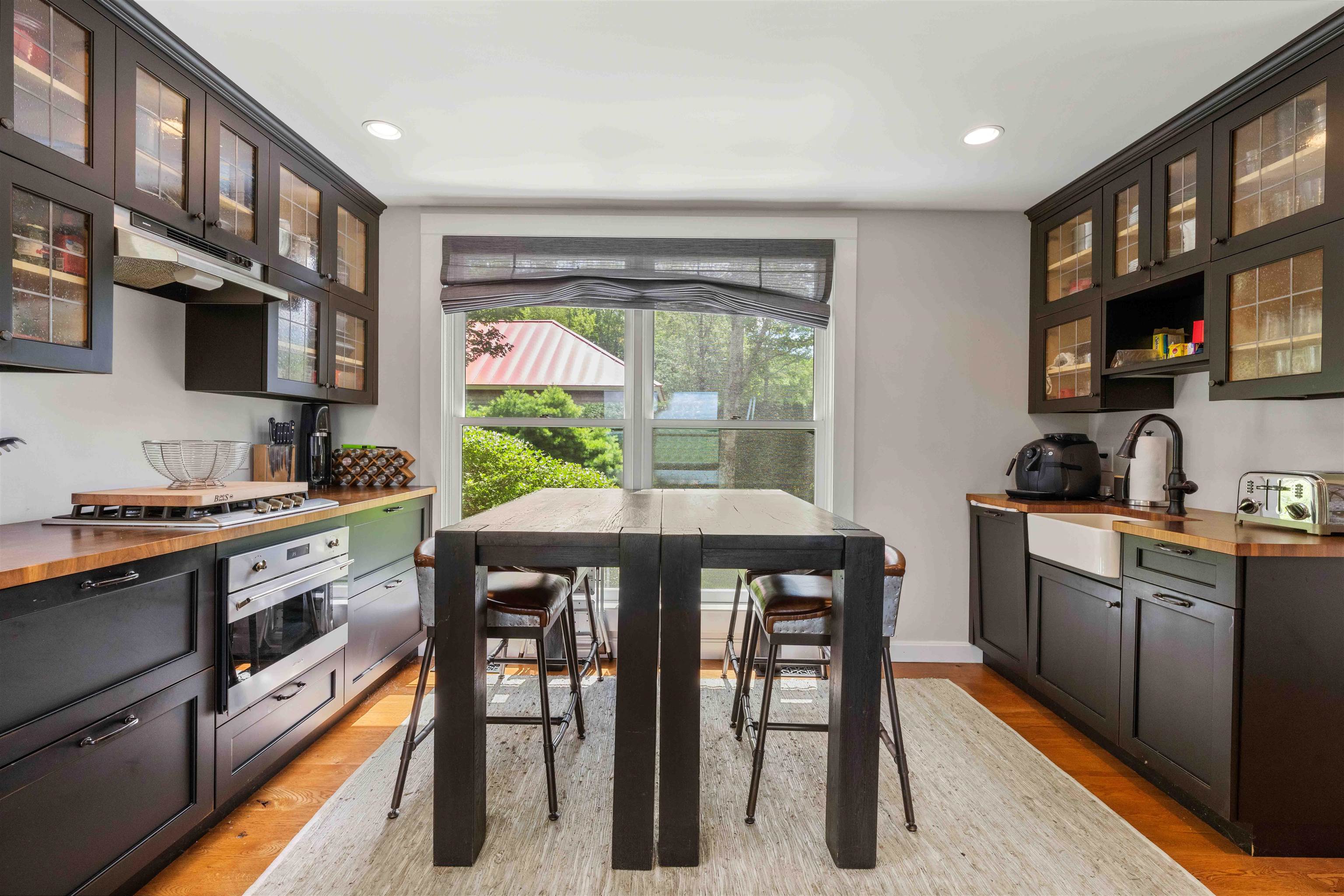 306 Mountain Road