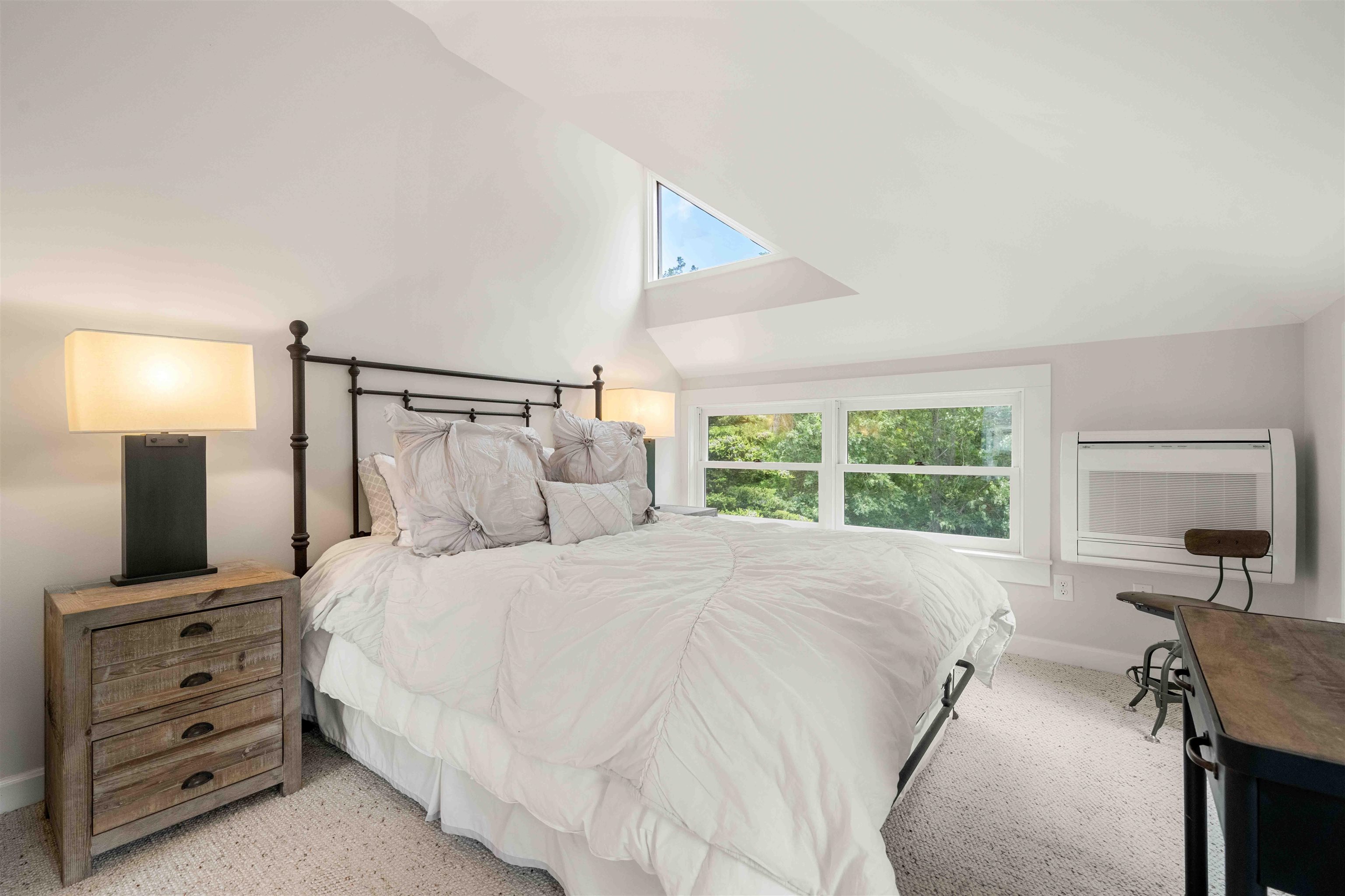 306 Mountain Road