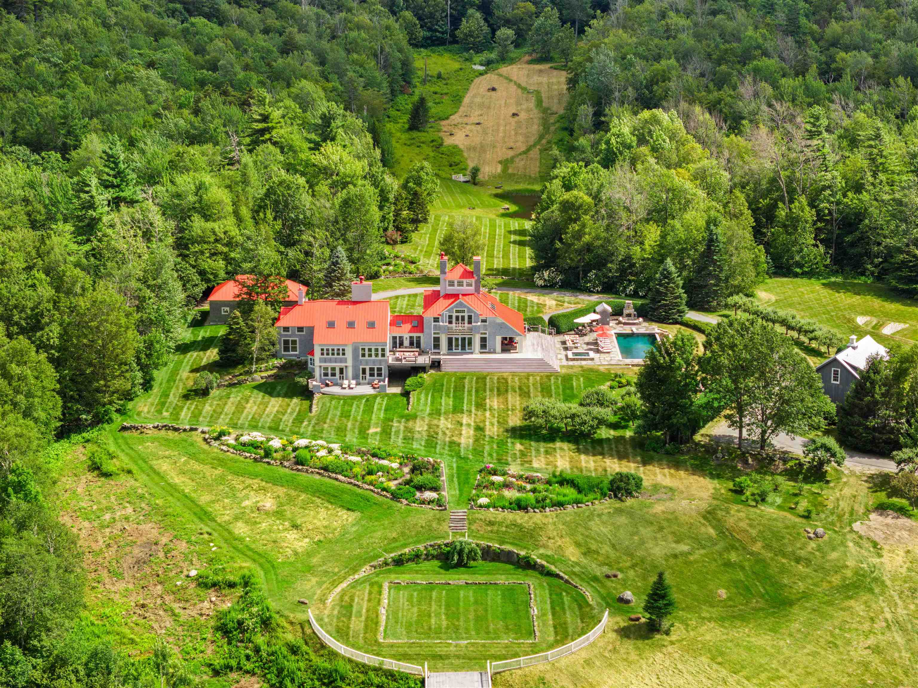 306 Mountain Road