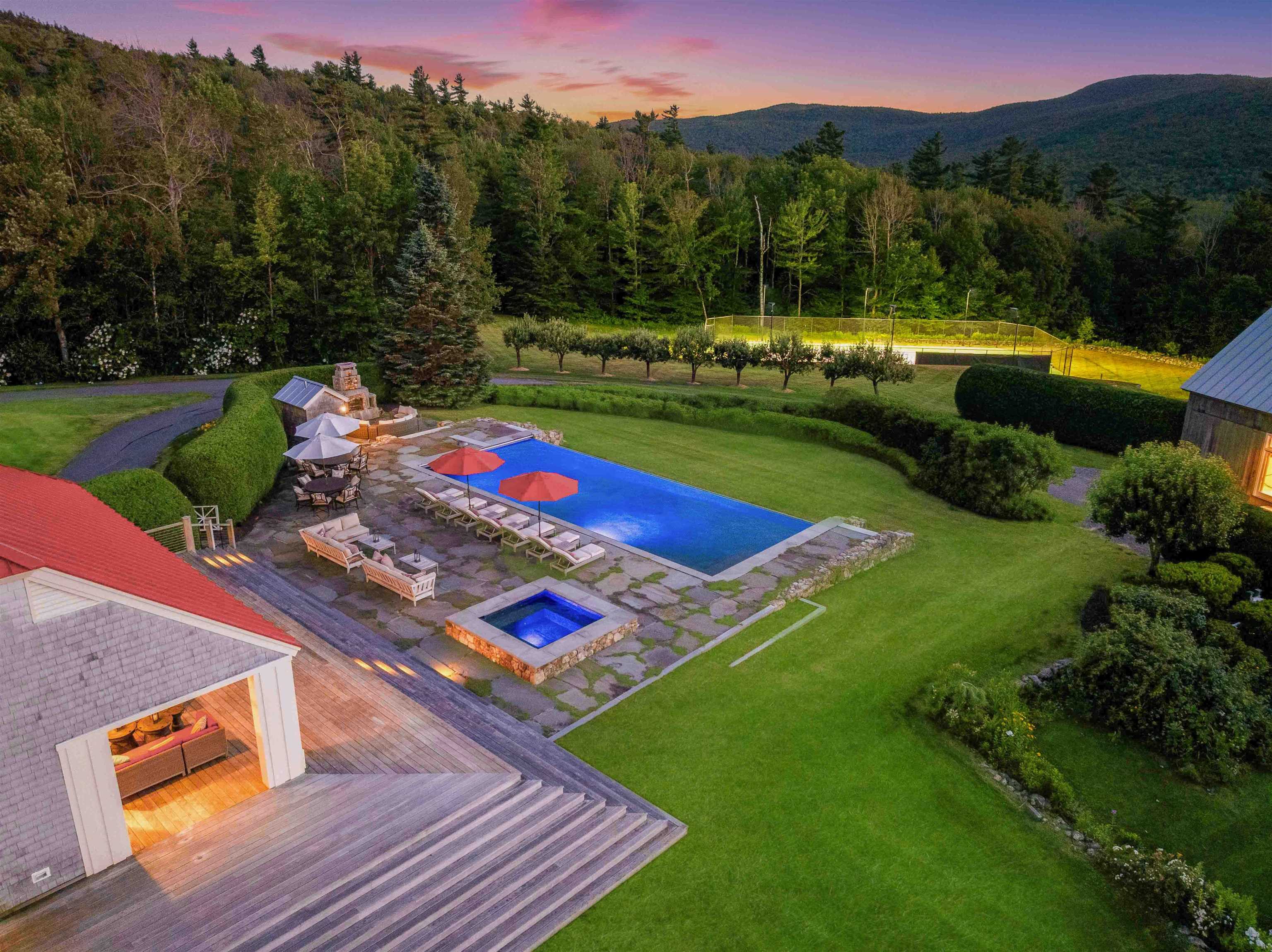 306 Mountain Road