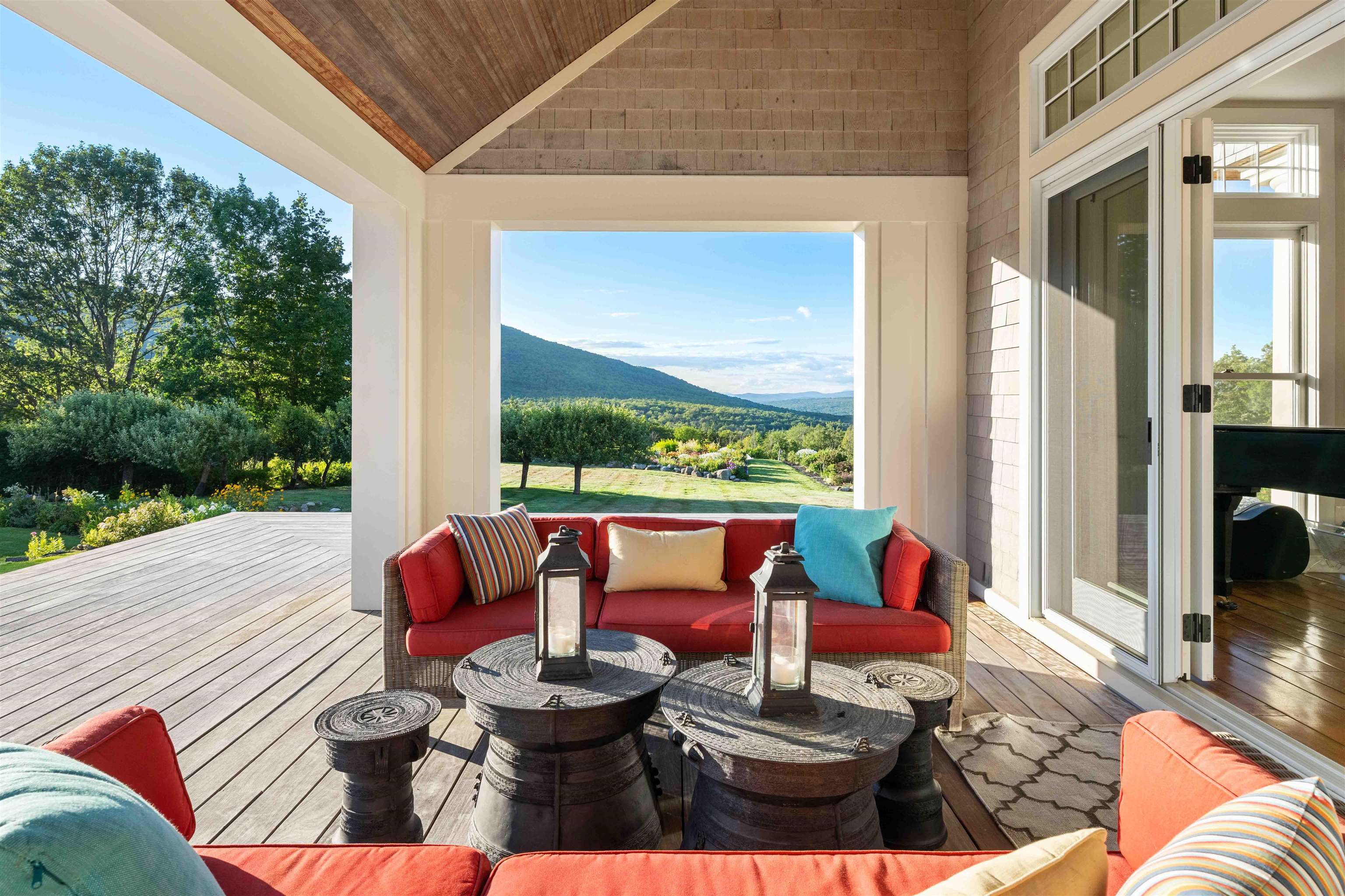 306 Mountain Road