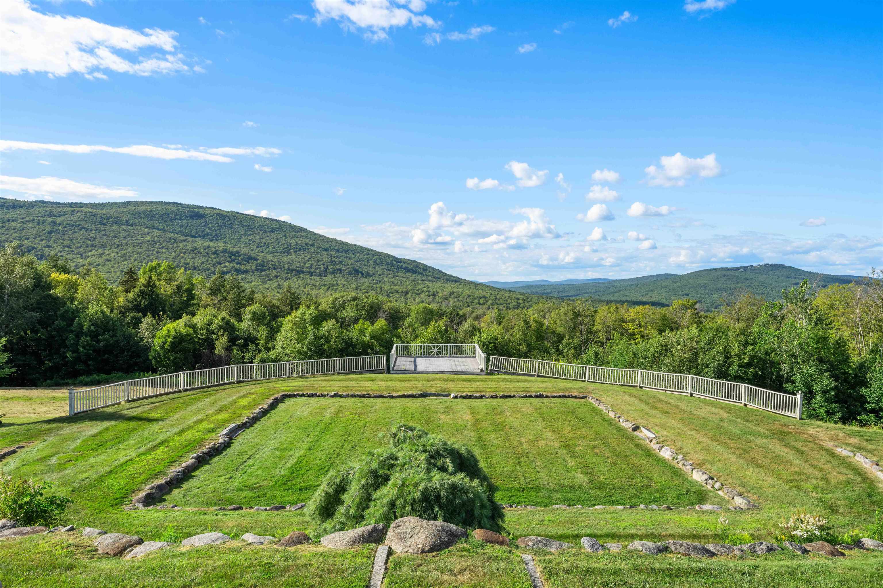 306 Mountain Road