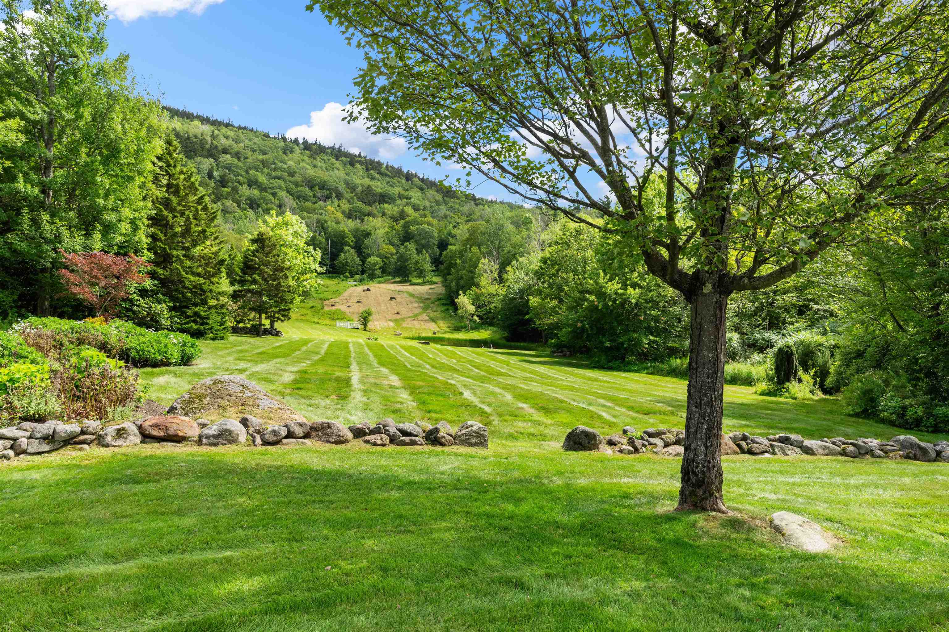 306 Mountain Road