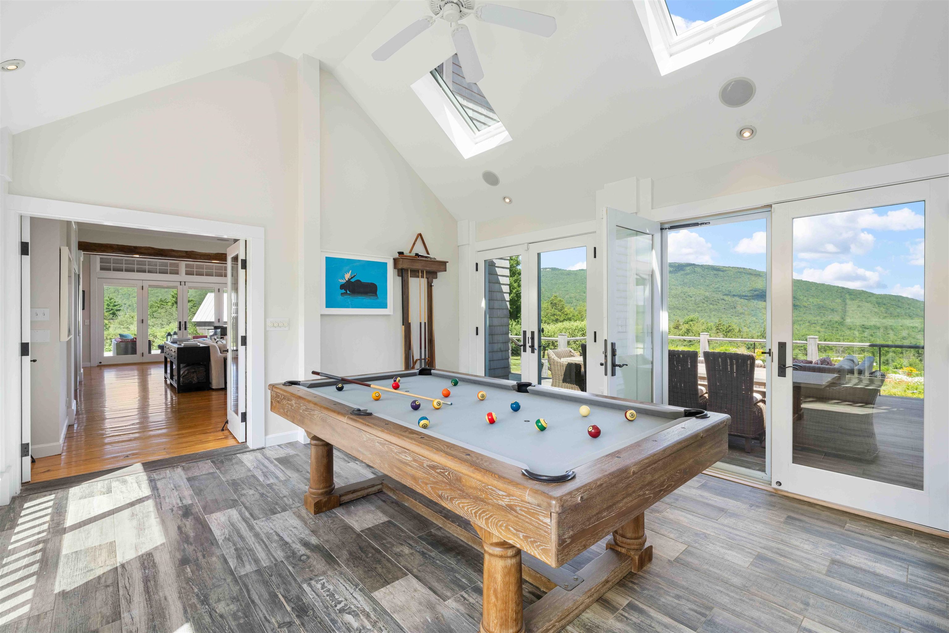 306 Mountain Road