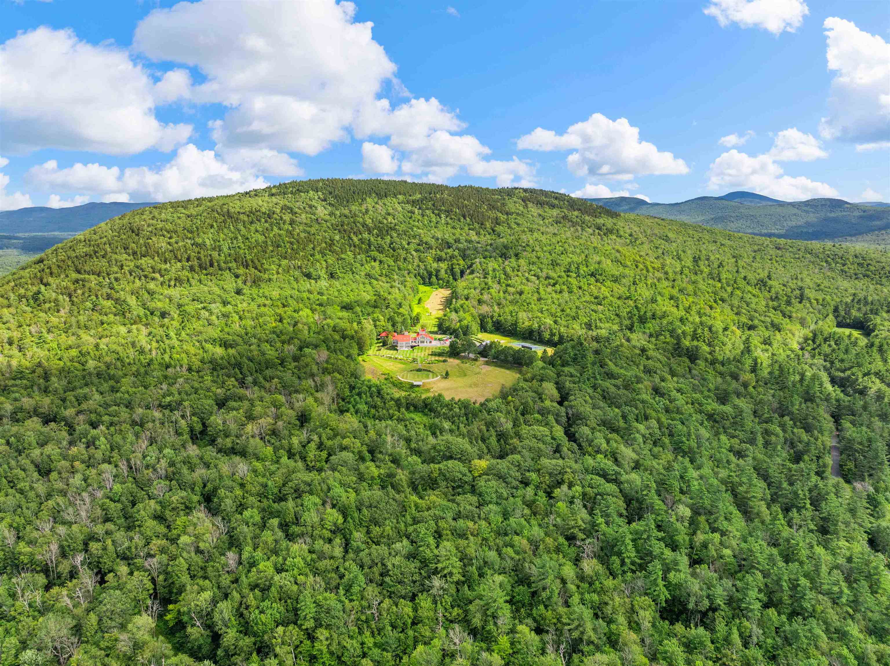 306 Mountain Road