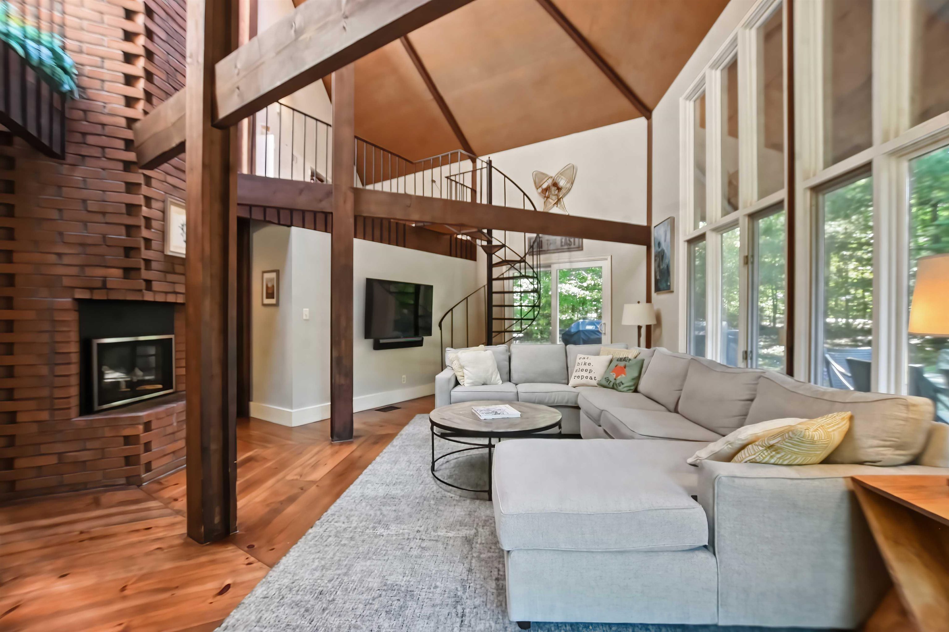 25 Fox Run Road