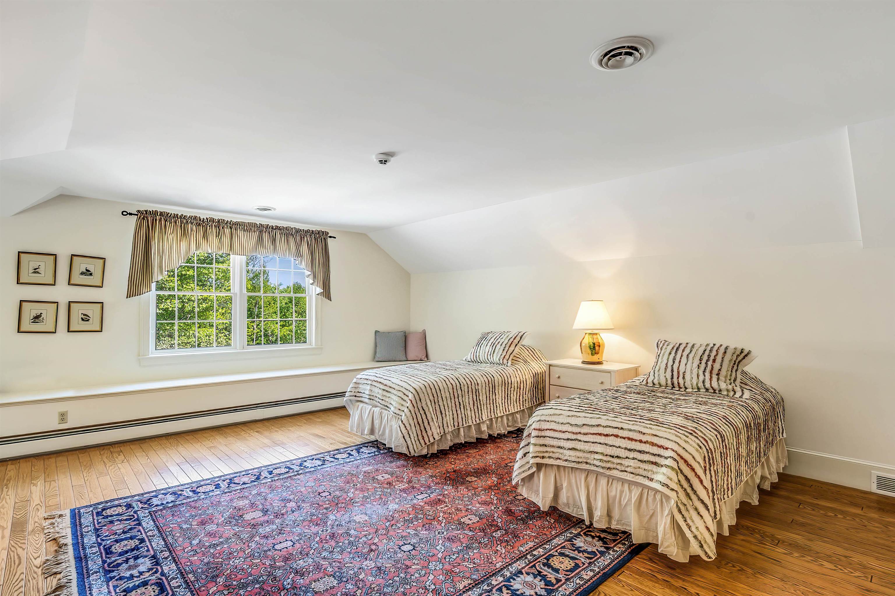 197 Woodland Trace