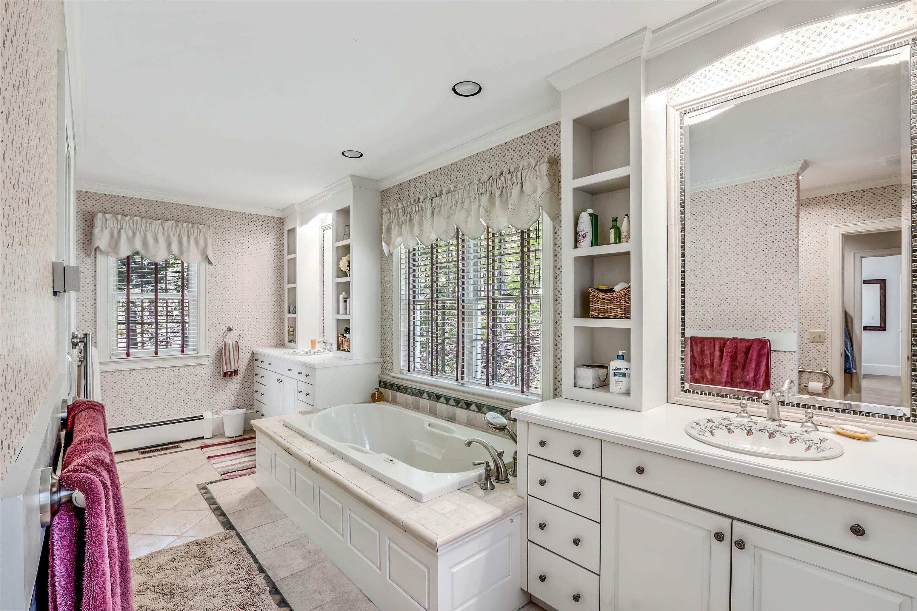 197 Woodland Trace