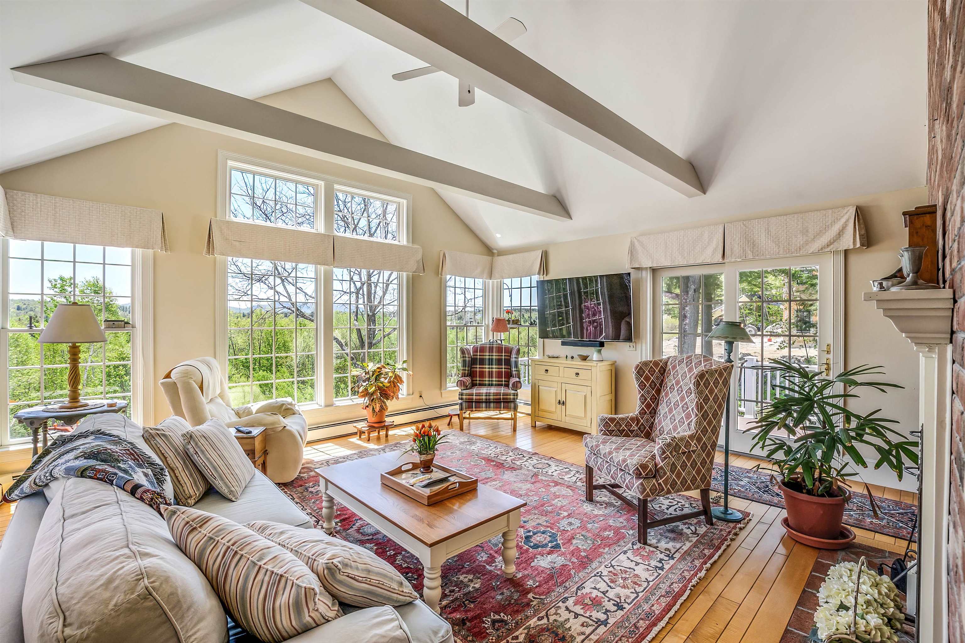 197 Woodland Trace