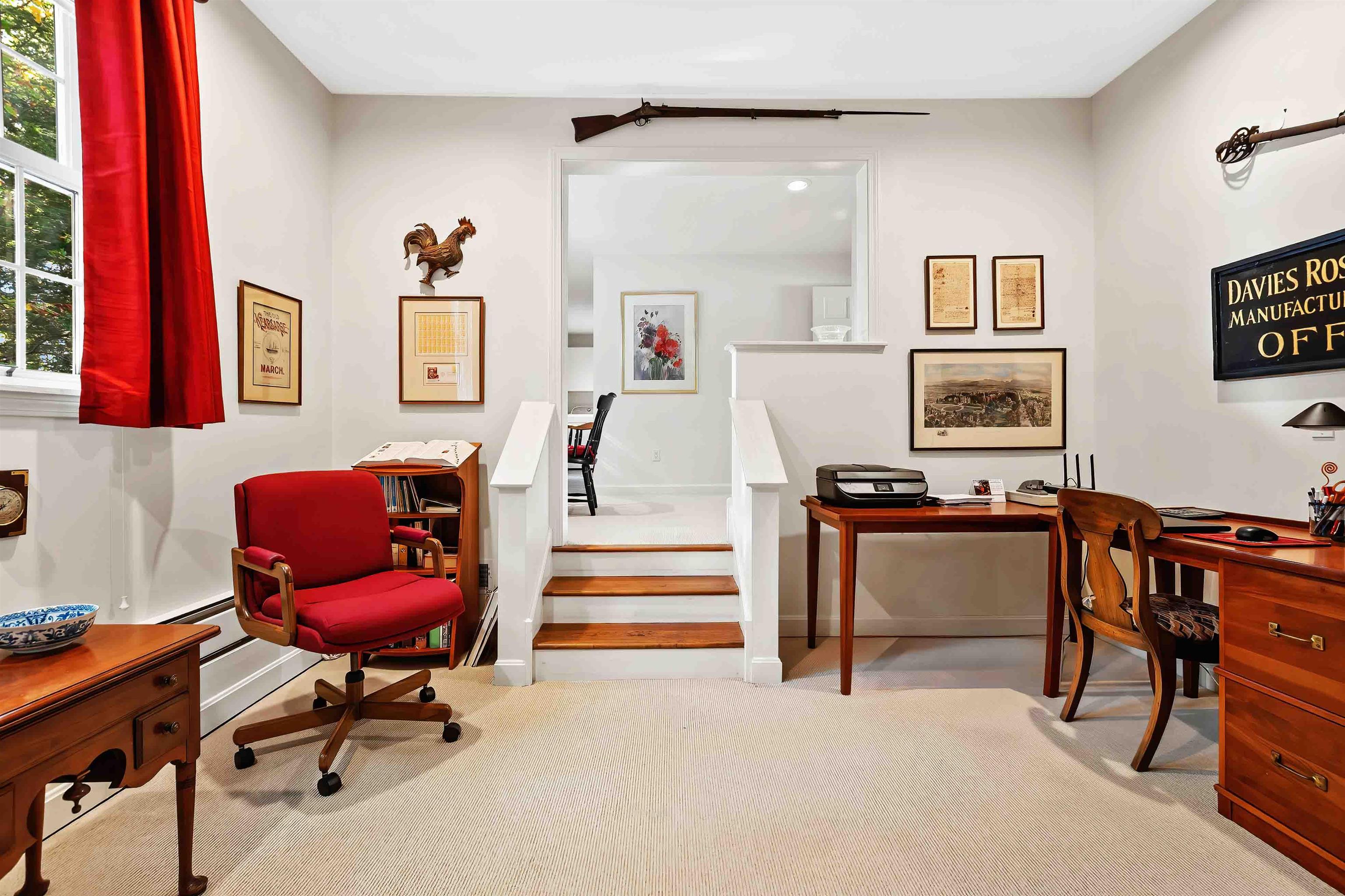 986 Lakeshore Drive