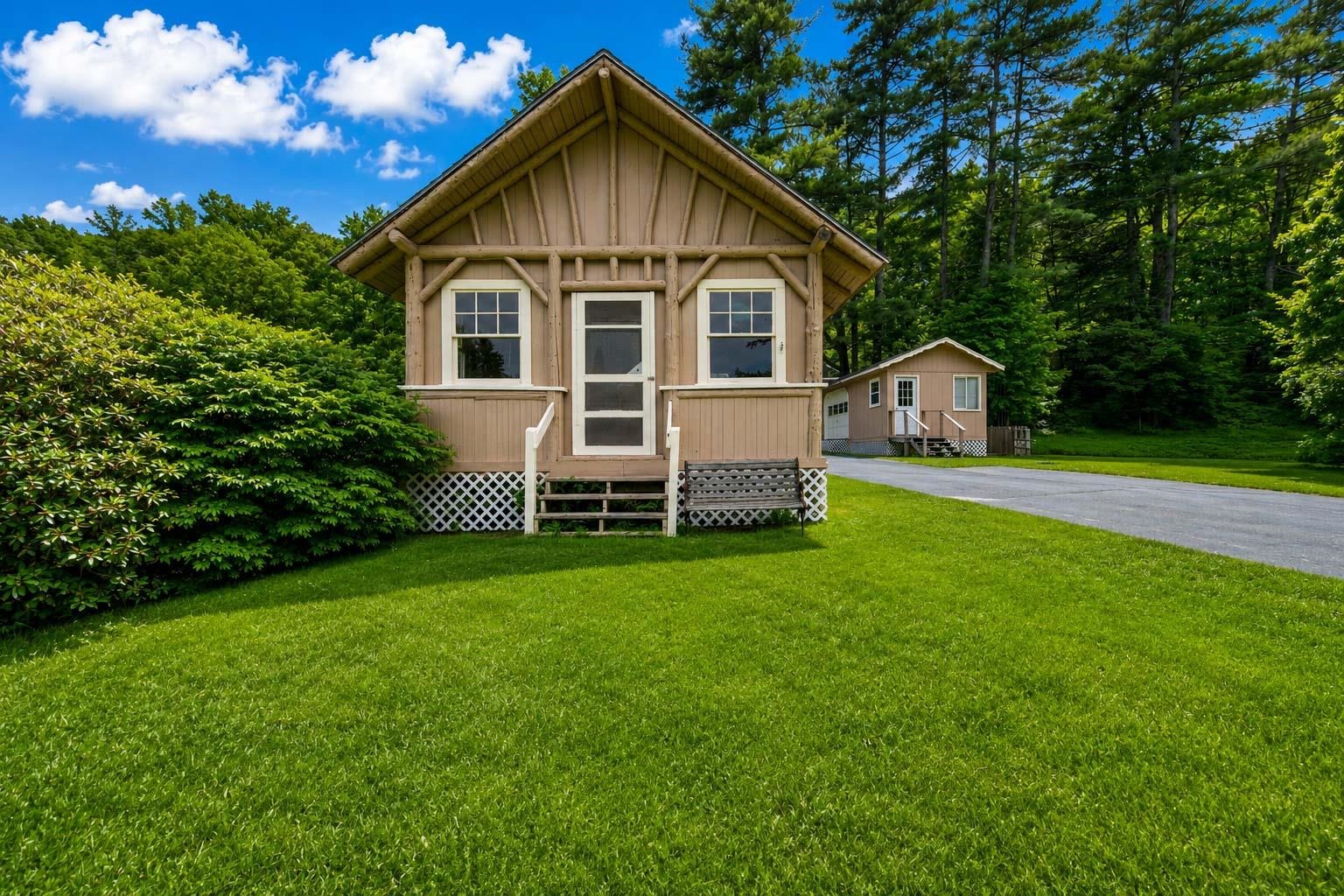 81 Lakewood Manor Road