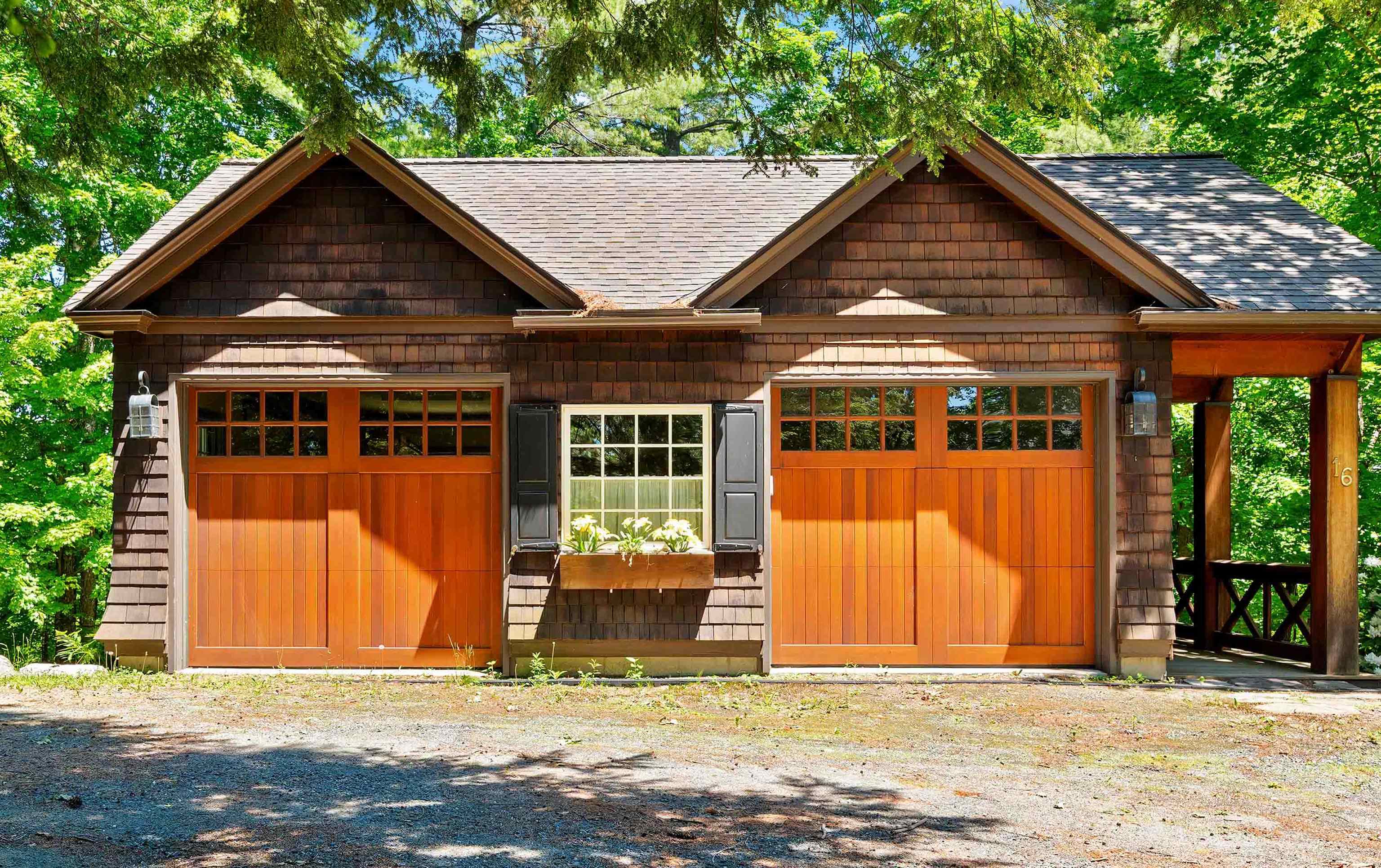 16 Heritage Drive