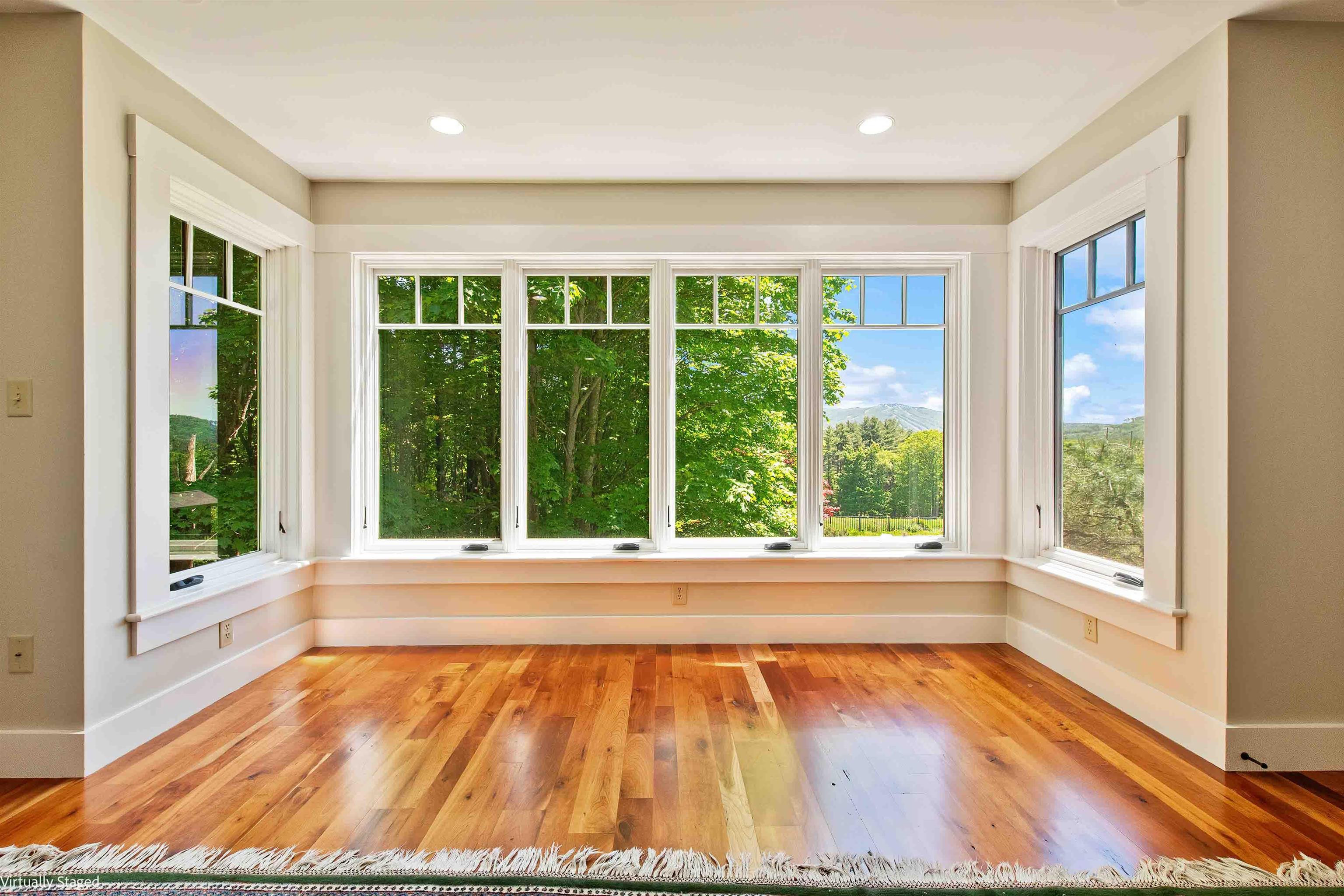 16 Heritage Drive