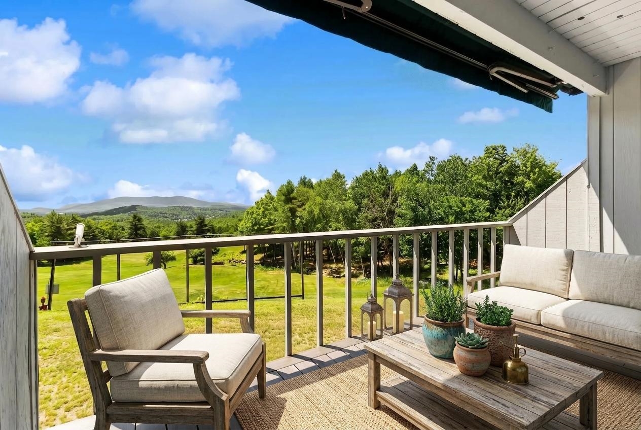 82 Tonset Slope Street Unit: 82