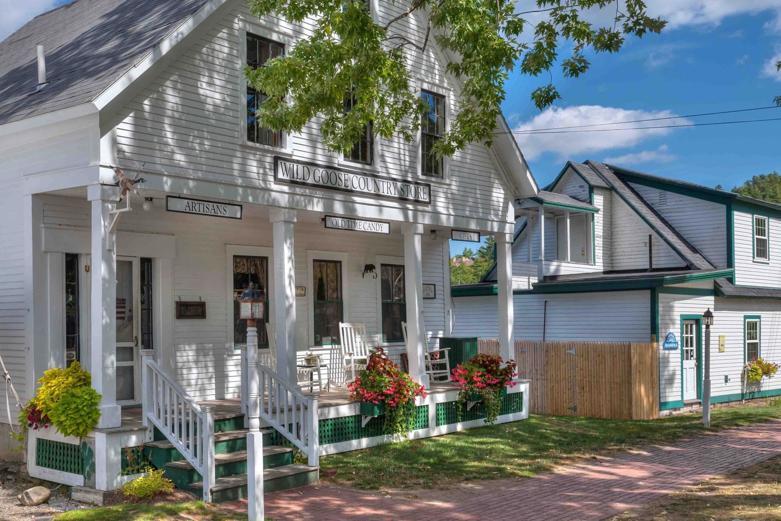1 Garnet Street Street Unit: 34