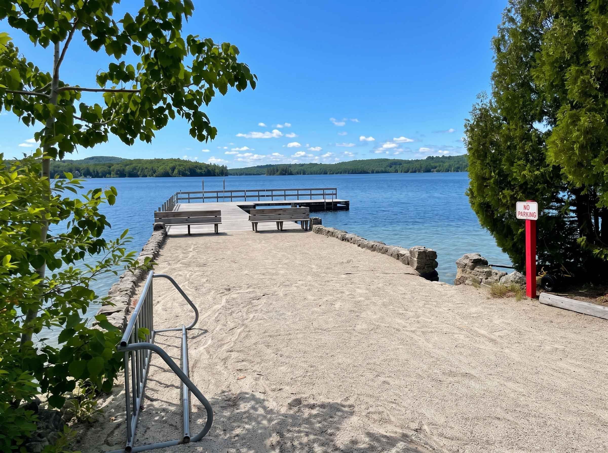 5 Lakeside Road