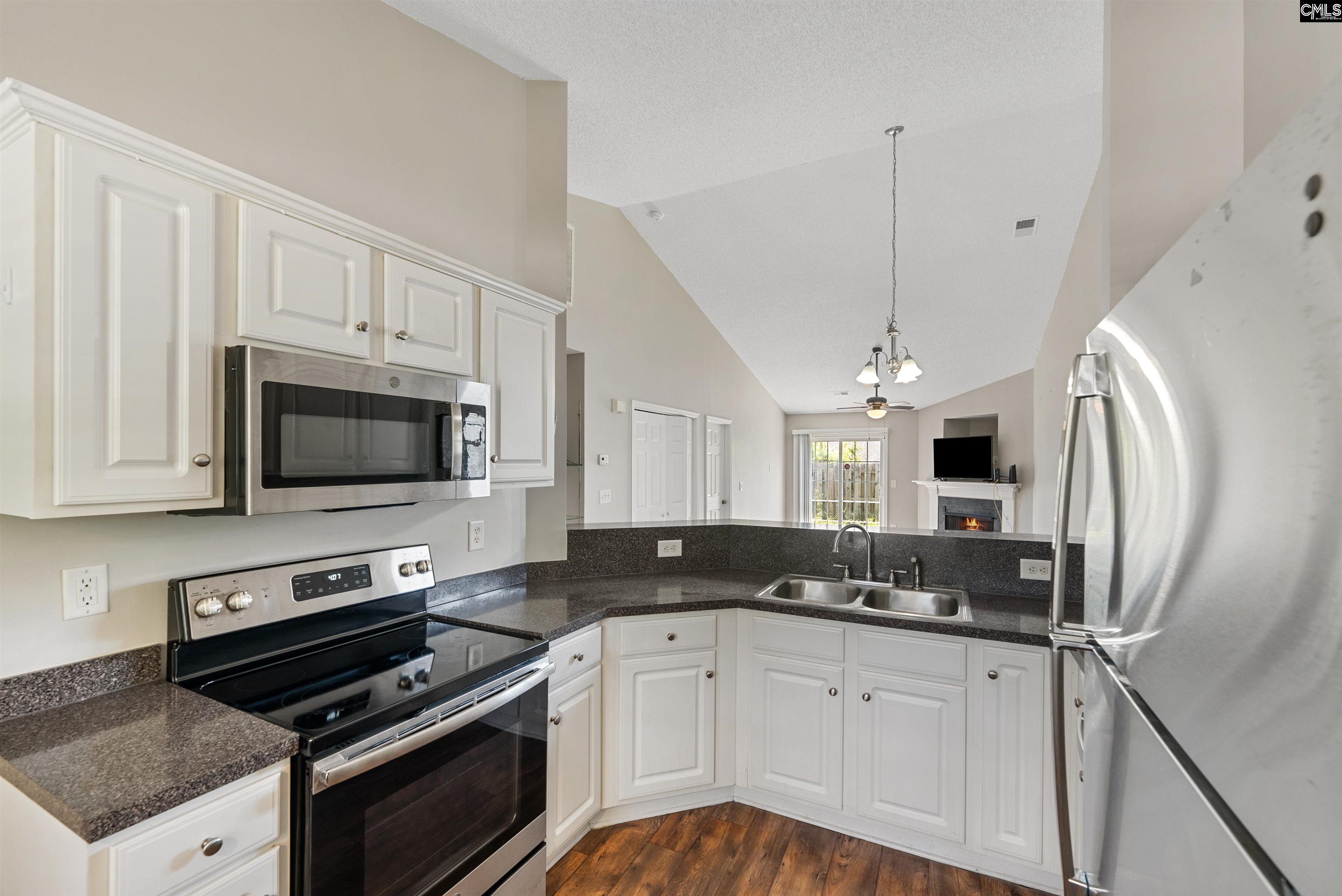 263 Blue Savannah Street