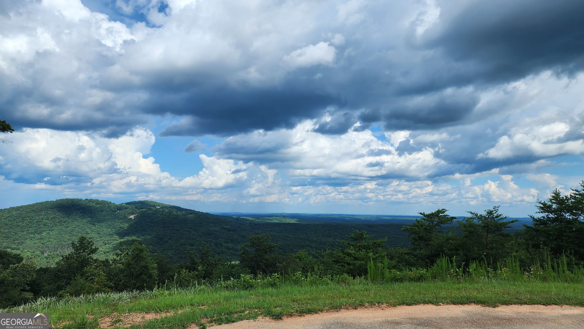 0 MOUNTAIN GLEN Court