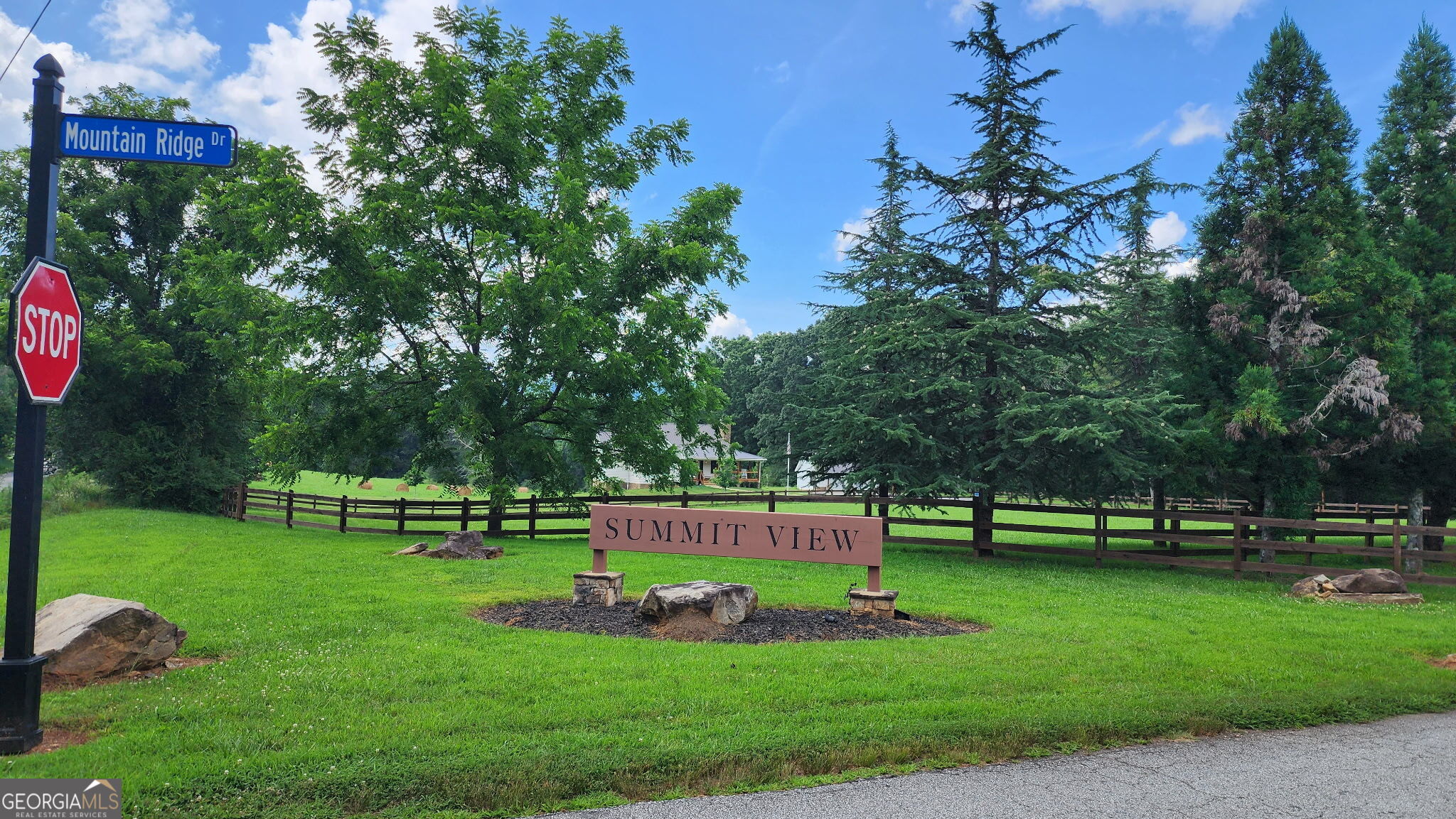 0 MOUNTAIN GLEN Court
