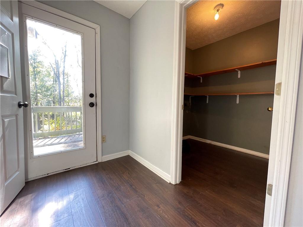 4132 Greenwood Drive