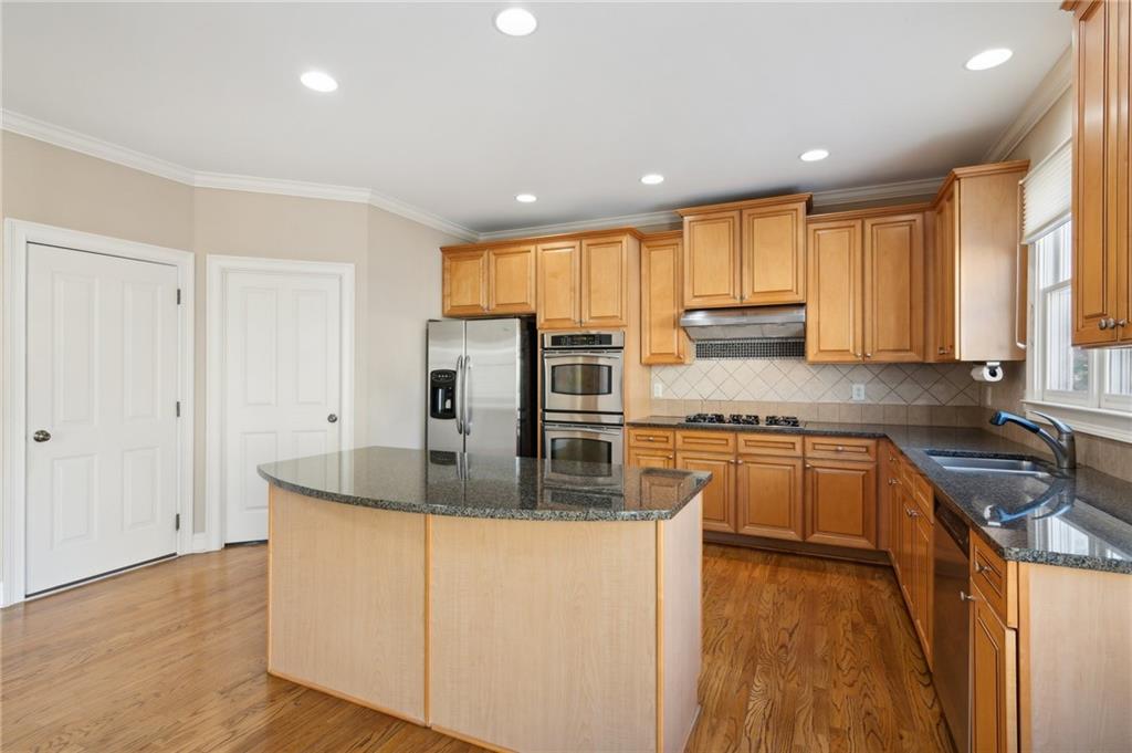 5184 Dovecote Trail