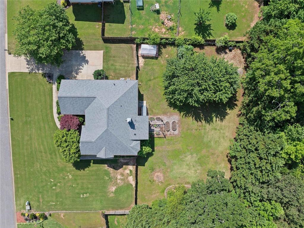 604 Greenleaf Way