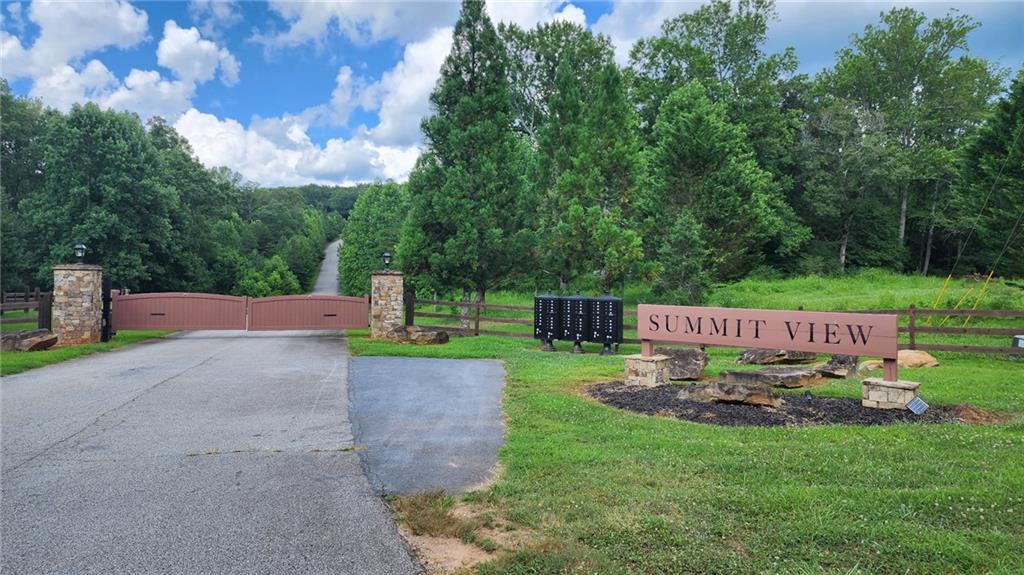 0 MOUNTAIN GLEN Court