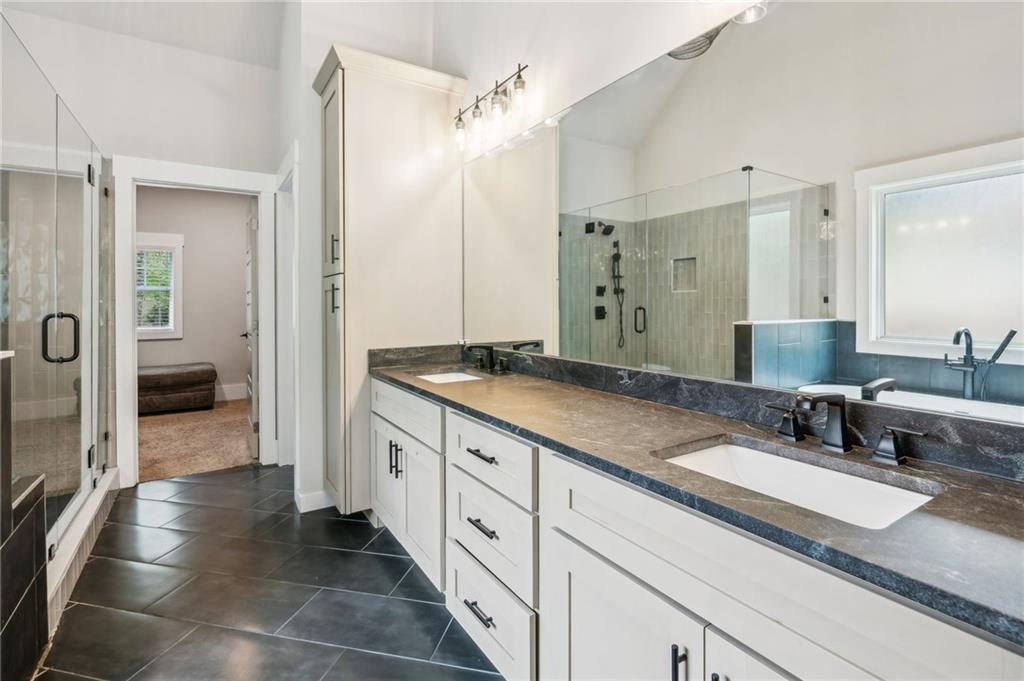 4426 Oxburgh Park
