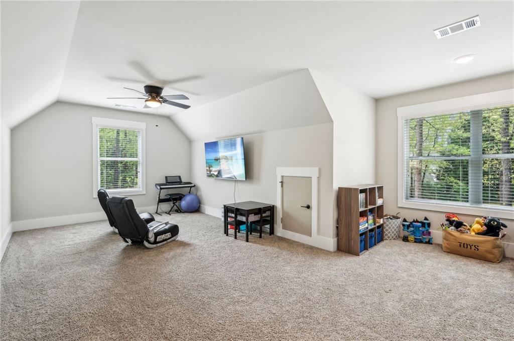 4426 Oxburgh Park