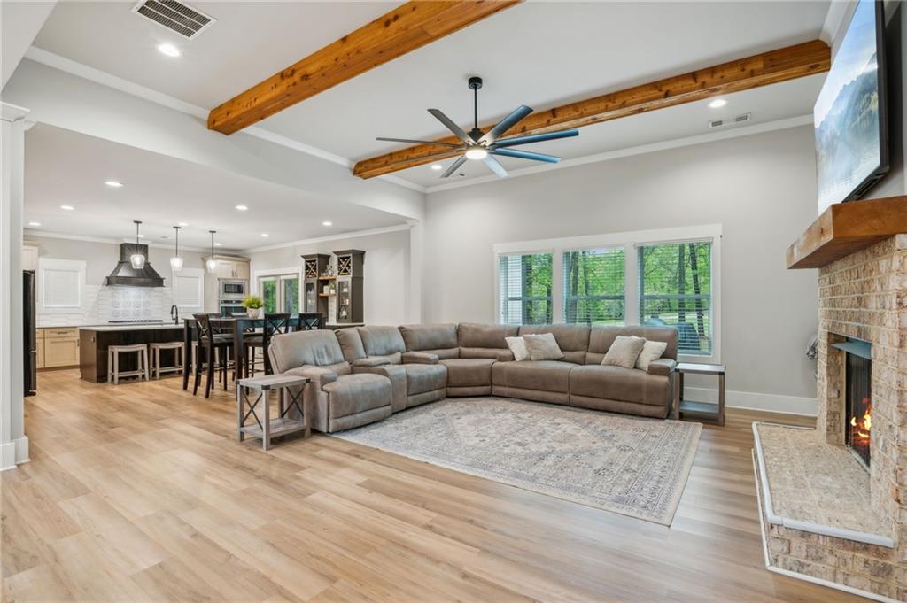 4426 Oxburgh Park