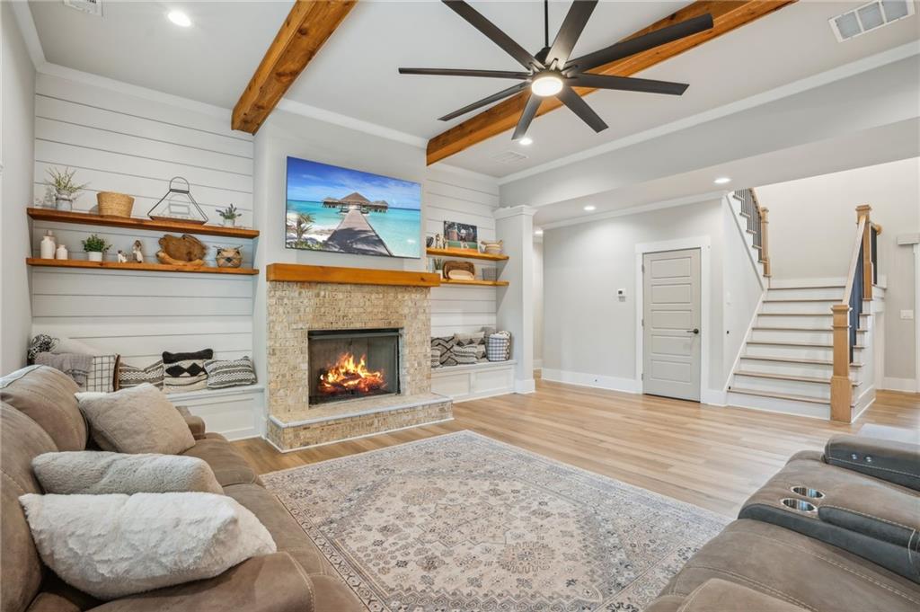 4426 Oxburgh Park