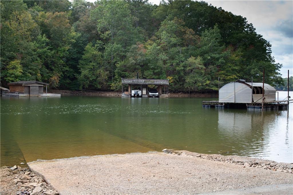 3831 Skyline Drive