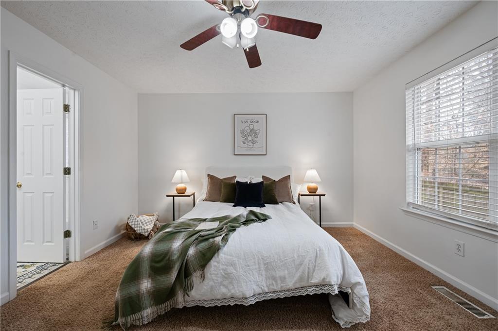 3922 Fraser Circle