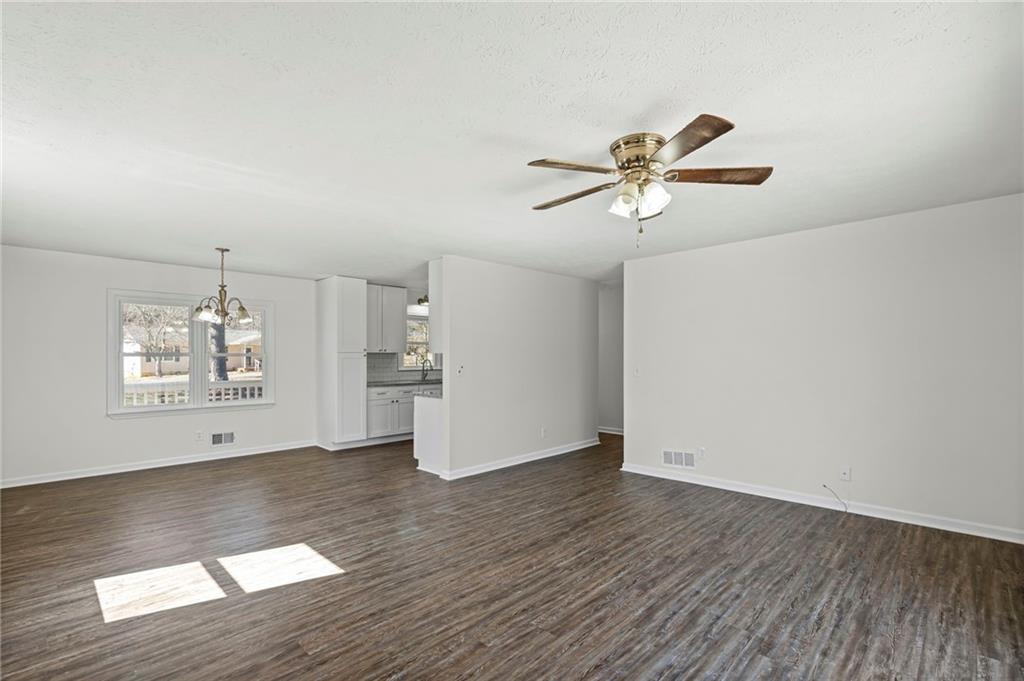 3125 Mangum Drive