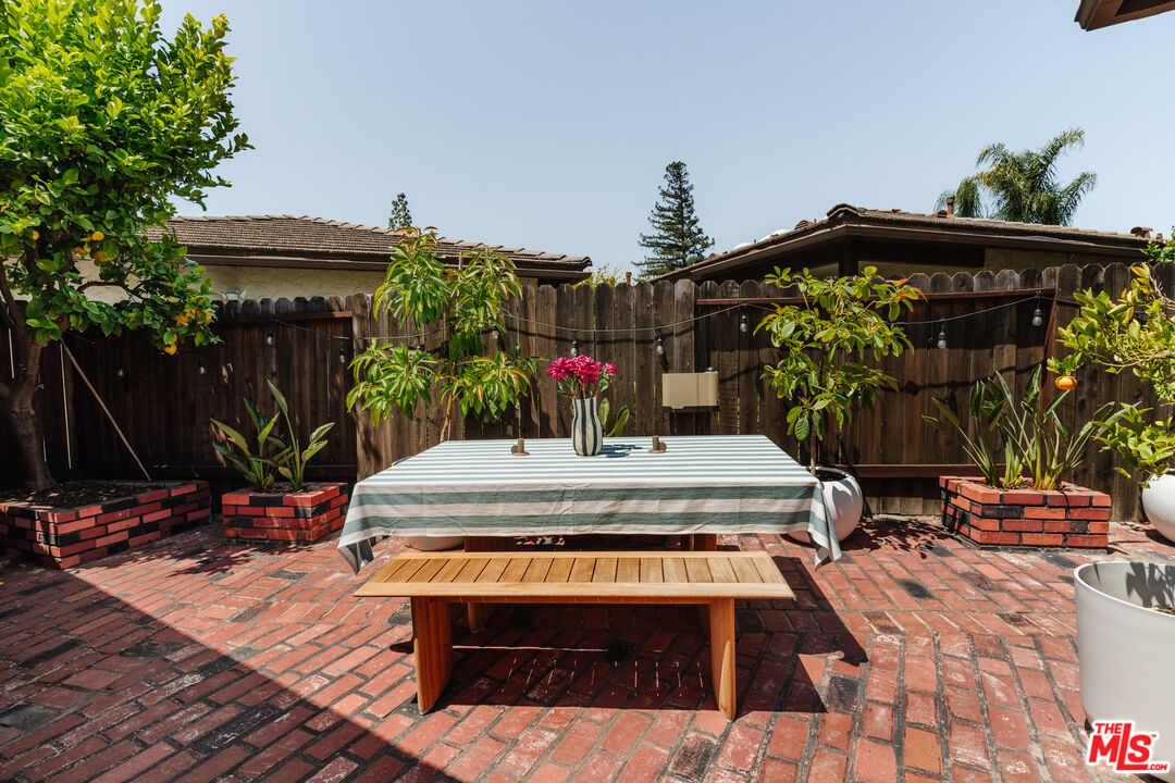2641 Hartland Cir