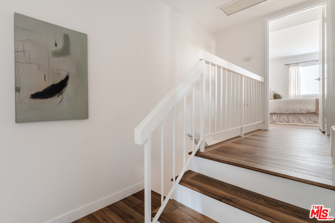 18348 Collins St Unit: C