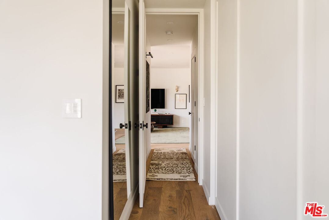 999 N Doheny Dr Unit: 1003