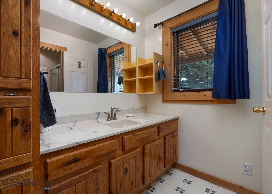 165 N Meadow Creek Road