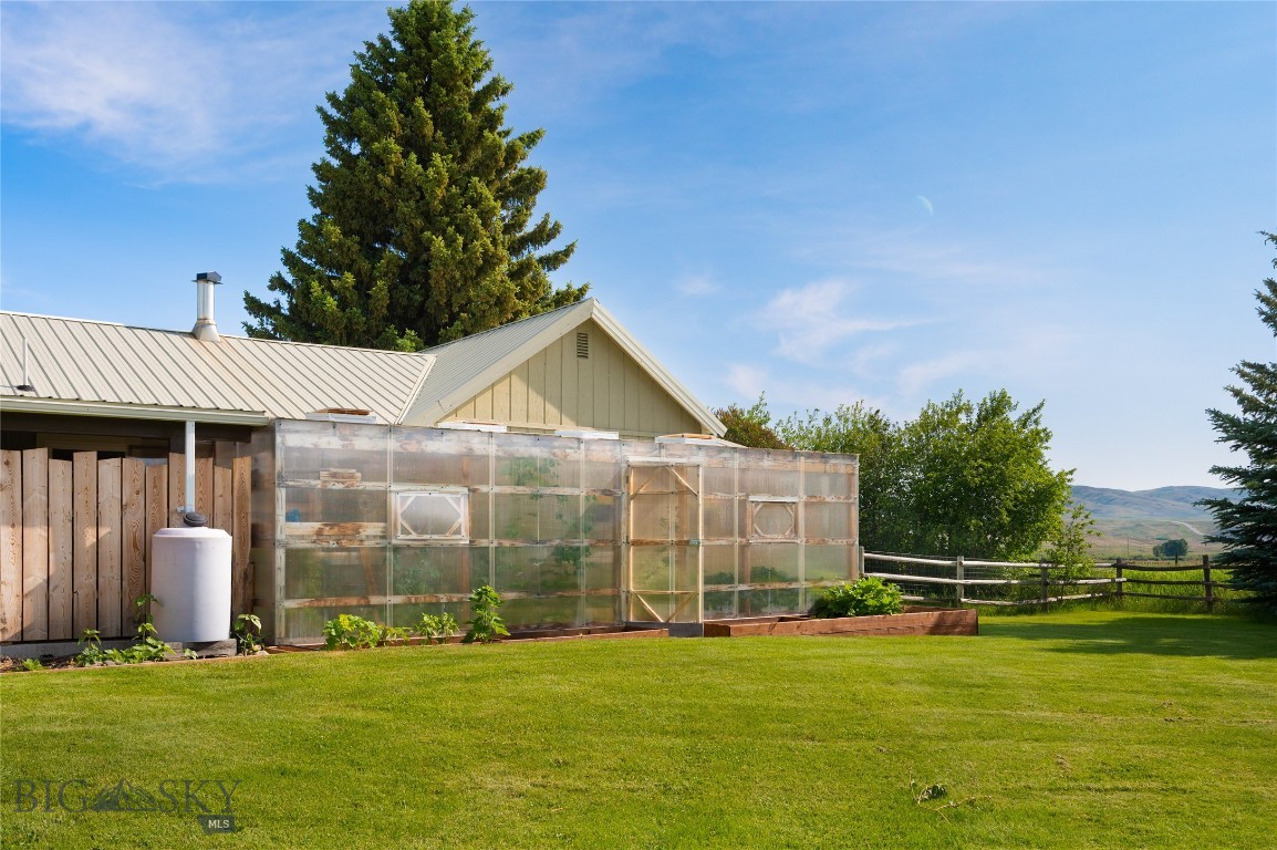 165 N Meadow Creek Road