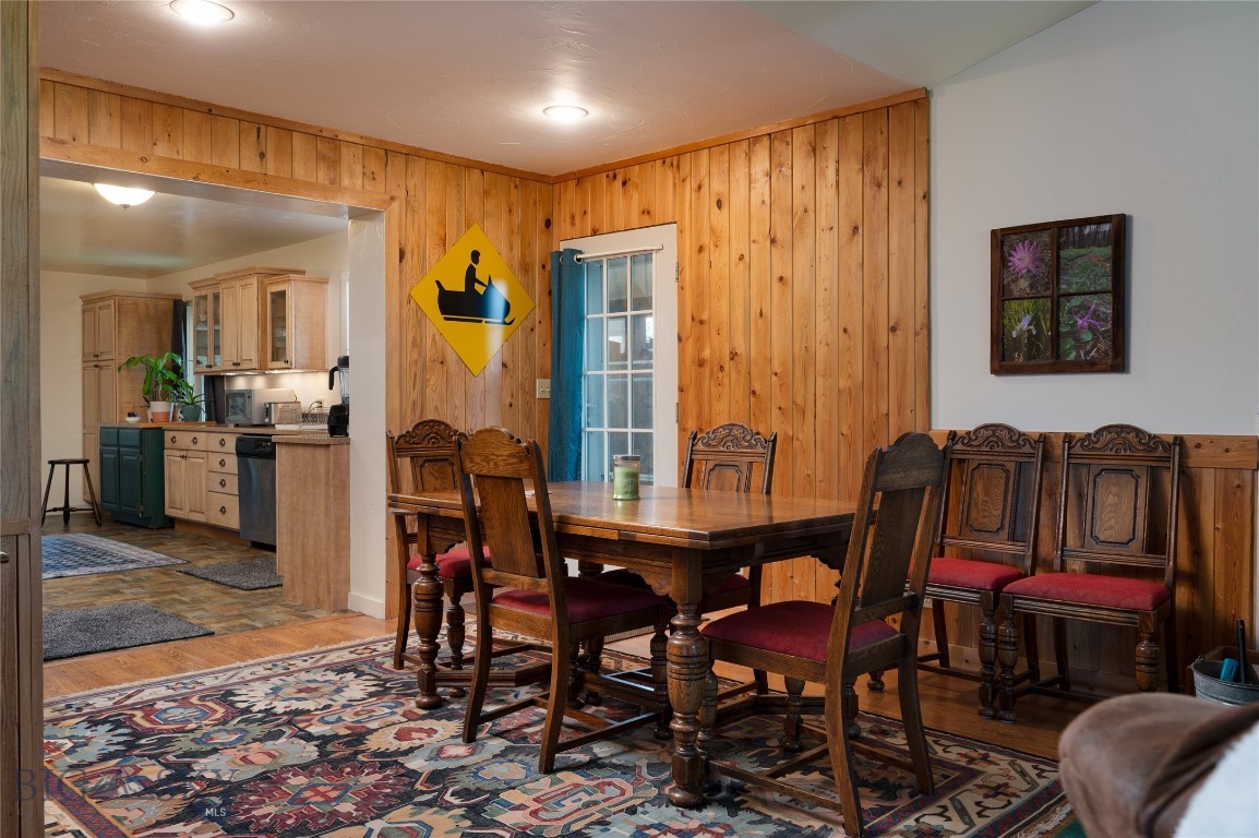 165 N Meadow Creek Road