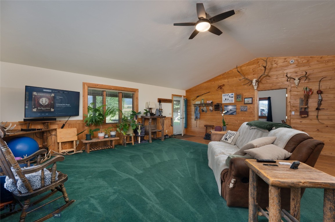 165 N Meadow Creek Road