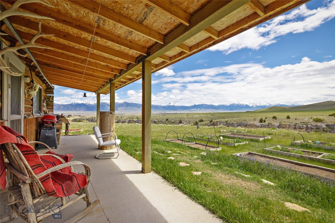 267 Hayfield Loop Trail