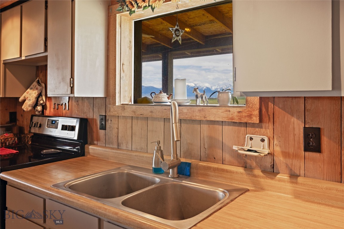 267 Hayfield Loop Trail