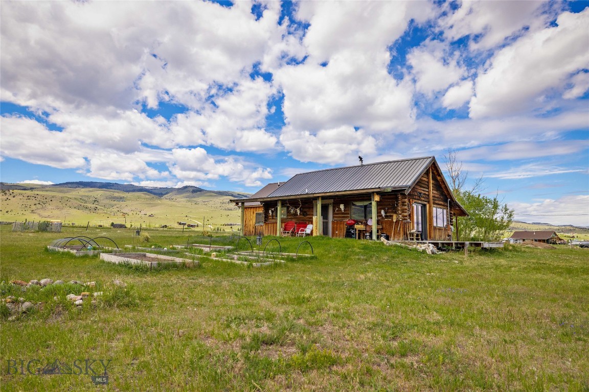 267 Hayfield Loop Trail